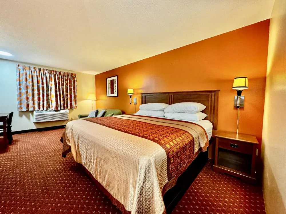 Sibley Inn hotel hero