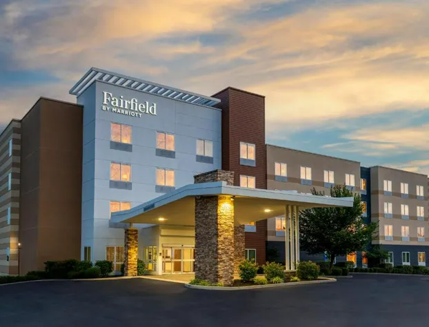 Fairfield Inn & Suites by Marriott Martinsburg hotel detail image 1