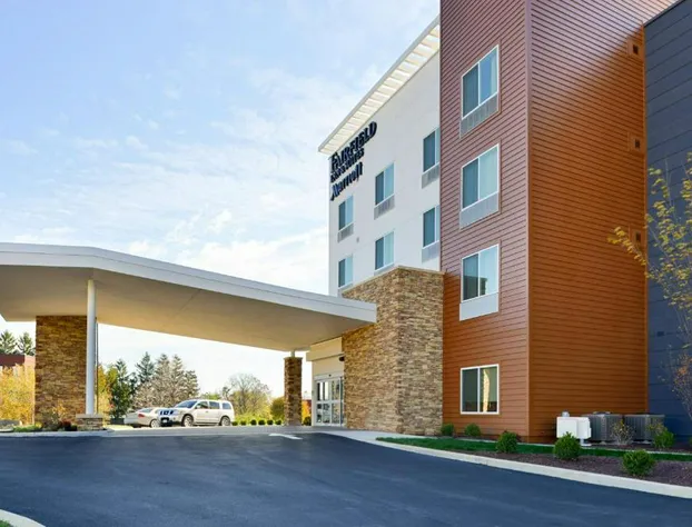 Fairfield Inn & Suites by Marriott Martinsburg hotel detail image 2