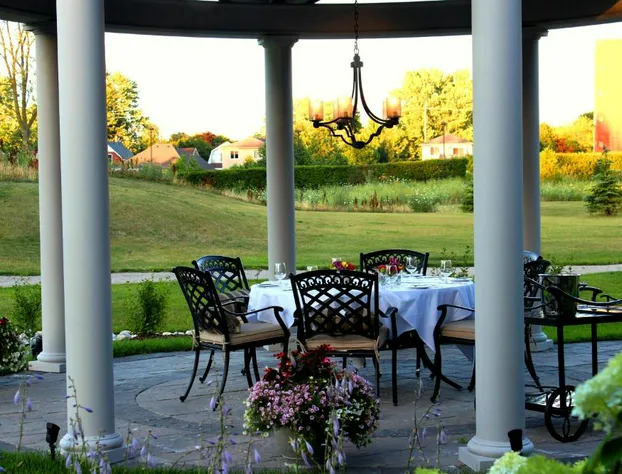 The Bruce Hotel hotel detail image 3