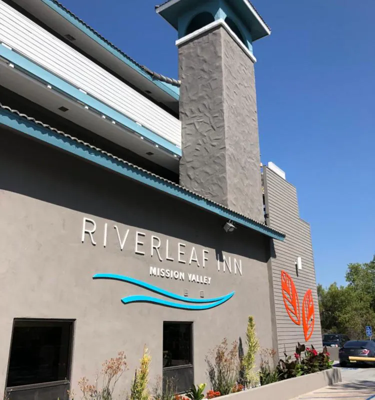 Riverleaf Inn Mission Valley hotel hero