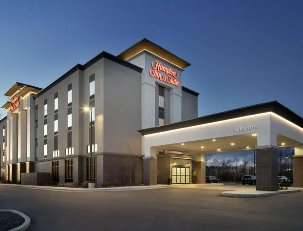 Hampton Inn & Suites St. Louis/Alton hotel detail image 1