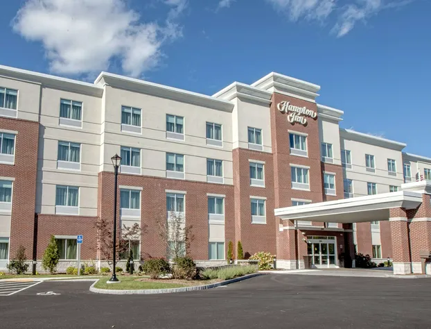 Hampton Inn by Hilton Amesbury hotel detail image 2