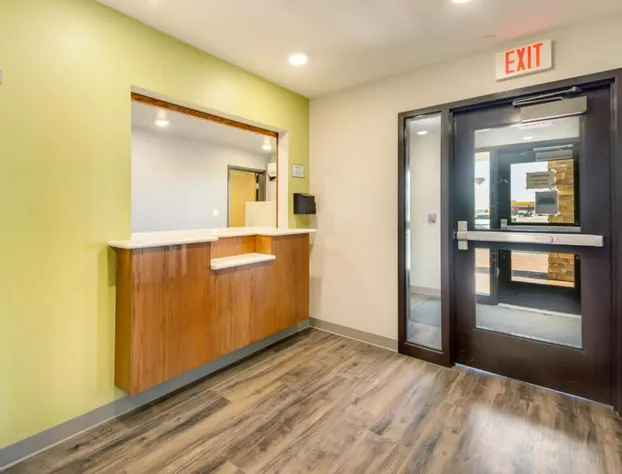 Econo Lodge Burlington I-70 hotel detail image 3