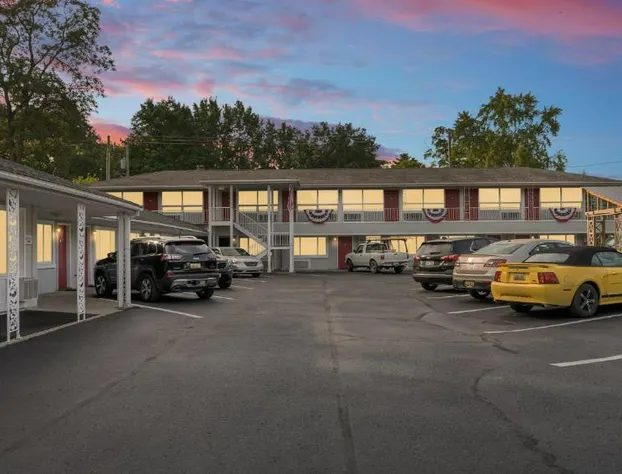 Grand Traverse Motel hotel detail image 3