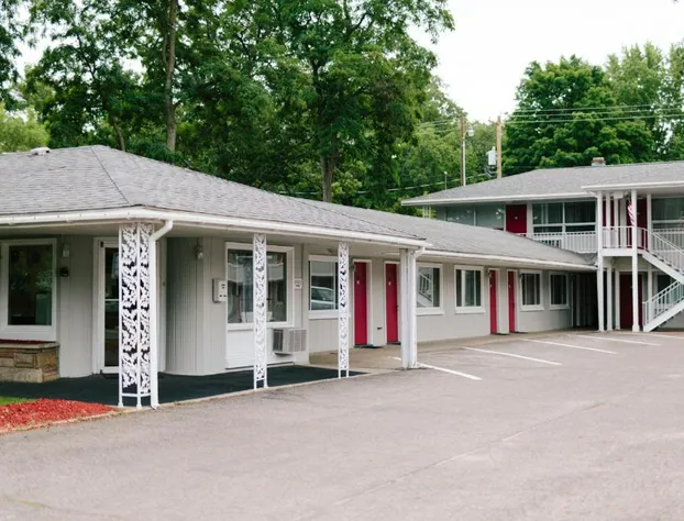Grand Traverse Motel hotel detail image 4