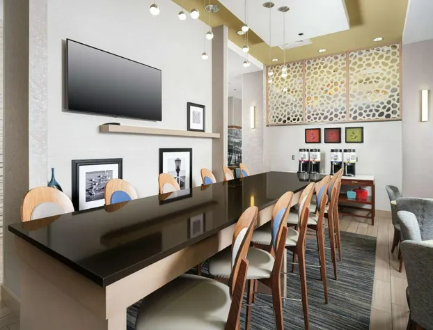 Hampton Inn by Hilton Wilmington Downtown hotel detail image 3