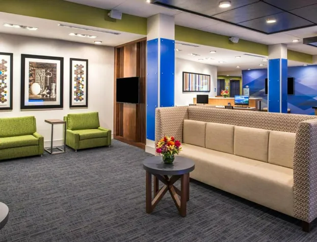 Holiday Inn Express & Suites Tampa North - Wesley Chapel by IHG hotel detail image 2