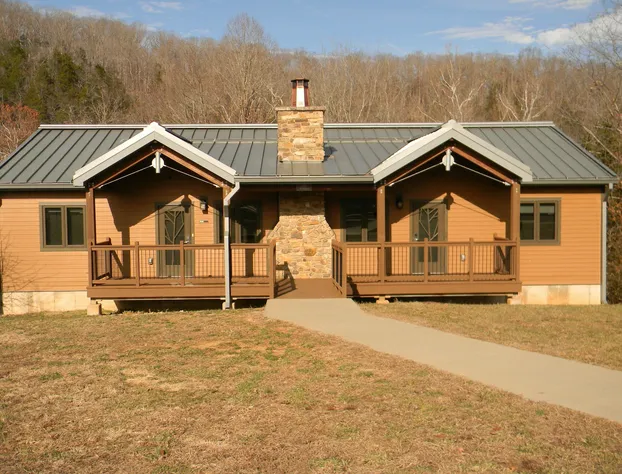 Echo Bluff State Park hotel detail image 1