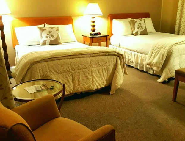 Starlight Lodge Cape Cod hotel detail image 3