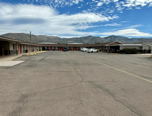 Budget Inn hotel detail image 3