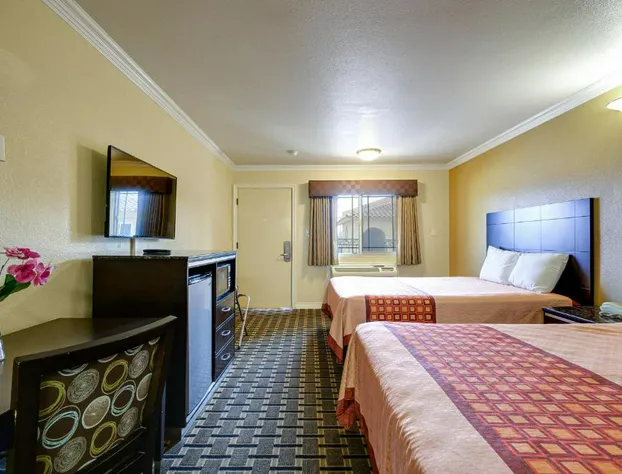 Hacienda Inn hotel detail image 1