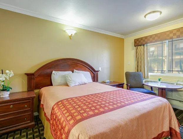 Hacienda Inn hotel detail image 4