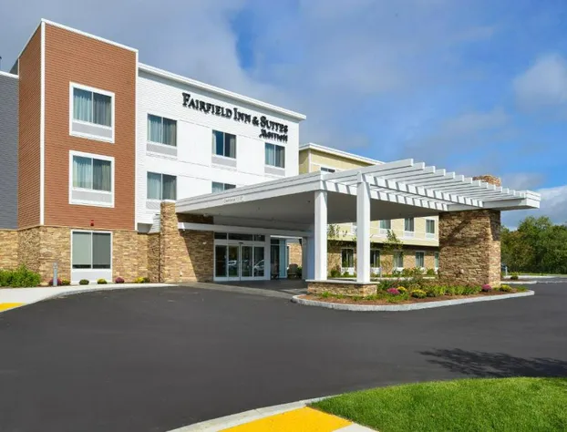 Fairfield by Marriott Inn & Suites Plymouth White Mountains hotel detail image 1