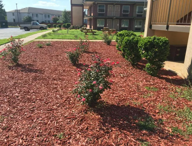 Days Inn by Wyndham Lavonia hotel detail image 4