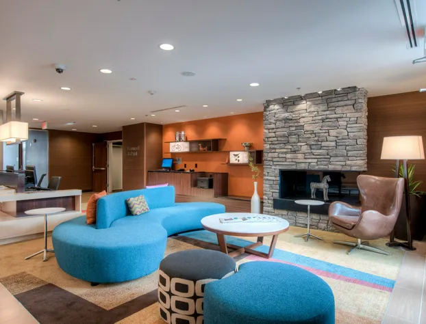 Fairfield Inn and Suites by Marriott Charlotte Airport hotel detail image 1