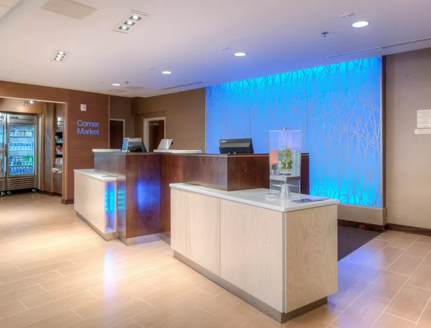 Fairfield Inn and Suites by Marriott Charlotte Airport hotel detail image 3