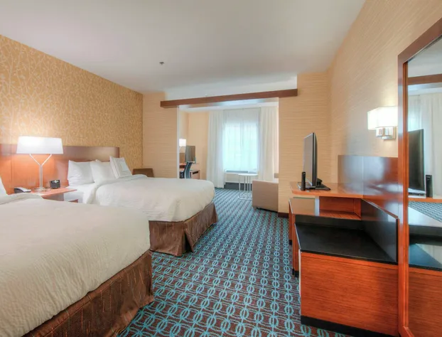 Fairfield Inn and Suites by Marriott Charlotte Airport hotel detail image 4