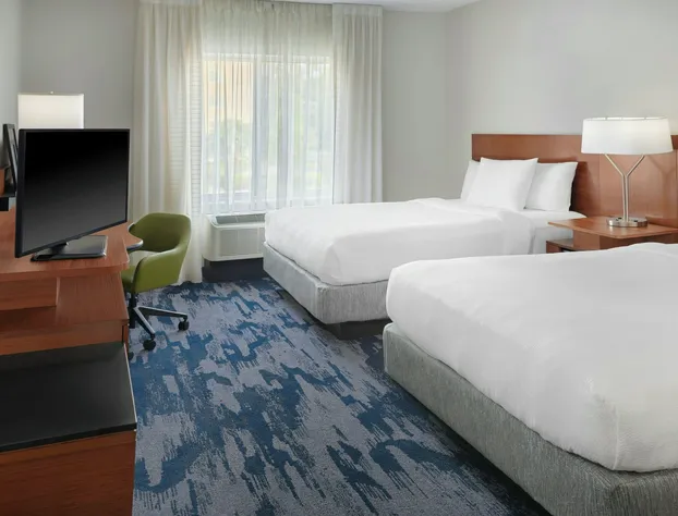 Fairfield Inn and Suites by Marriott Charlotte Airport hotel detail image 3