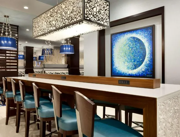 Embassy Suites by Hilton Atlanta NE Gwinnett Sugarloaf hotel detail image 4