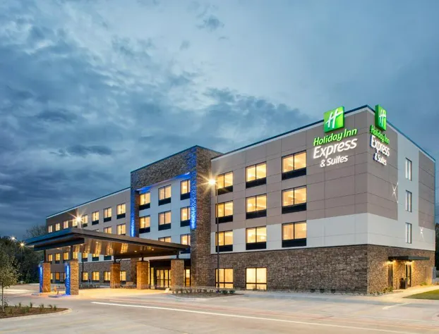 Holiday Inn Express & Suites East Peoria - Riverfront by IHG hotel detail image 1