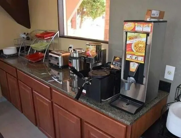 Hawthorn Suites by Wyndham Columbia hotel detail image 1