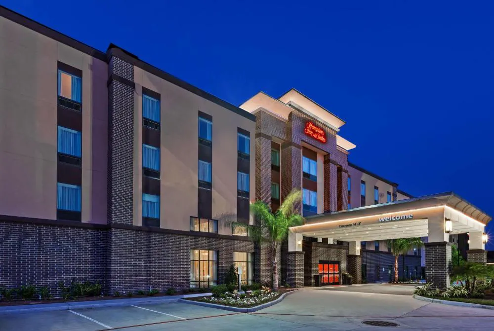 Hampton Inn & Suites Houston I-10 West Park Row hotel hero