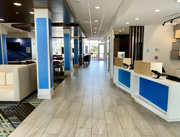 Holiday Inn Express & Suites Moore by IHG hotel detail image 3