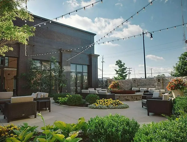 Courtyard by Marriott Columbus OSU hotel detail image 1