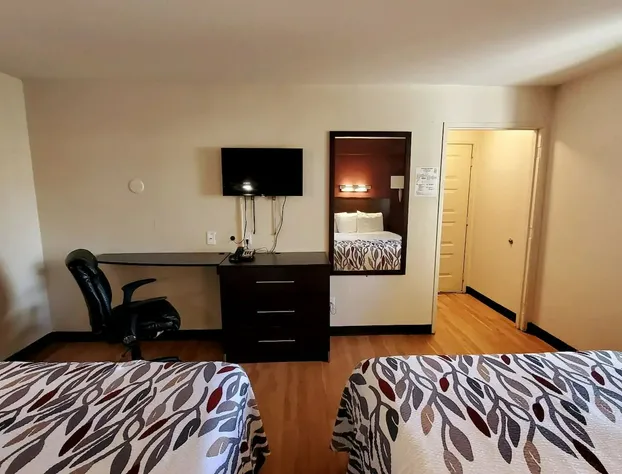 Sacramento Inn & Suites hotel detail image 2