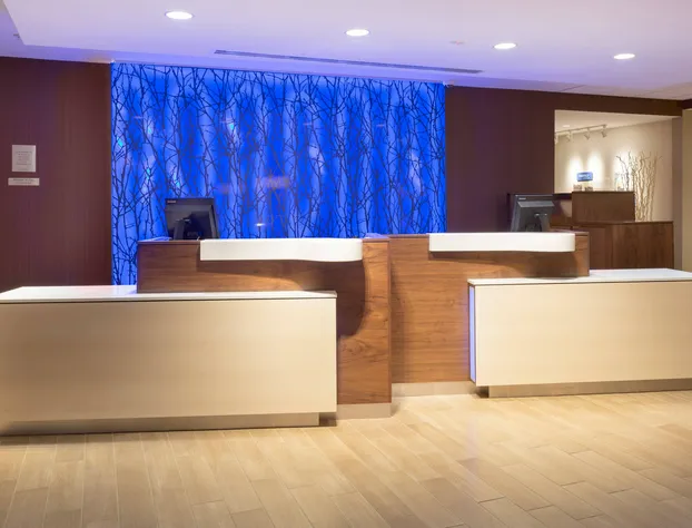 Fairfield Inn & Suites by Marriott Burlington hotel detail image 4