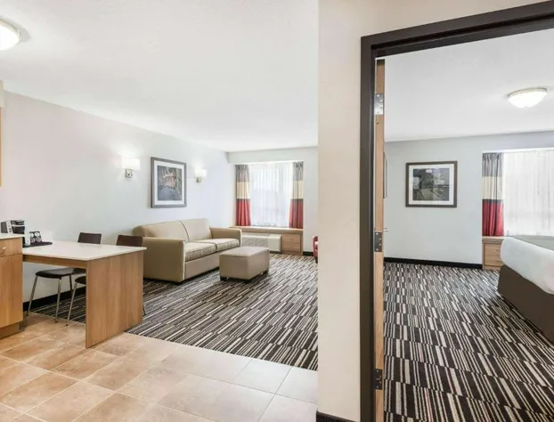 Microtel Inn & Suites by Wyndham Sudbury hotel detail image 3