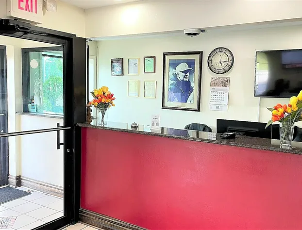 Budget Inn hotel detail image 2