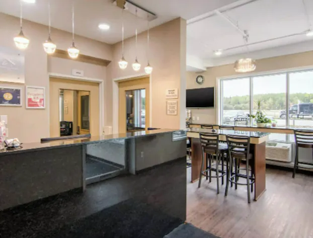 Albertan Inn hotel detail image 2