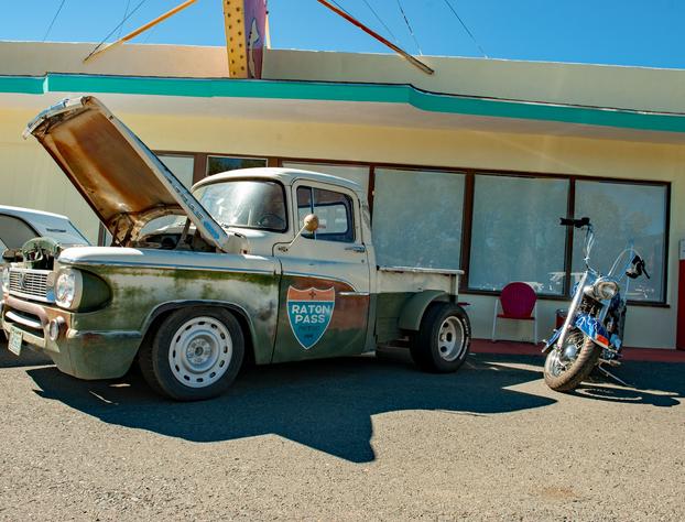 Raton Pass Motor Inn hotel detail image 3