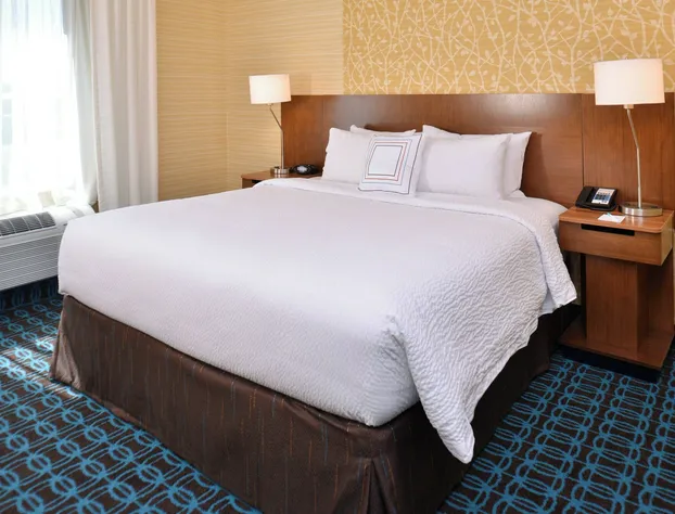 Fairfield Inn & Suites by Marriott Farmington hotel detail image 4