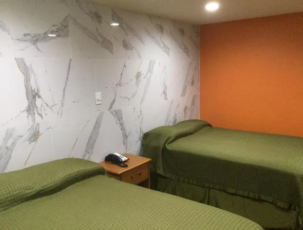 Americas Express Inn hotel detail image 3