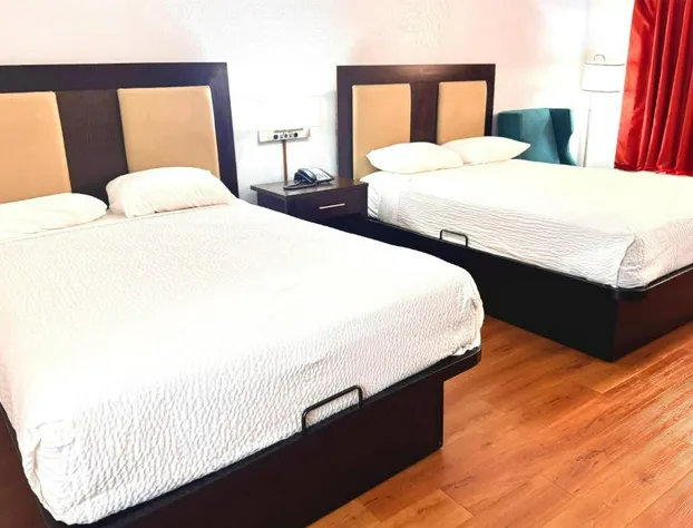 Baymont By Wyndham Metter hotel detail image 2