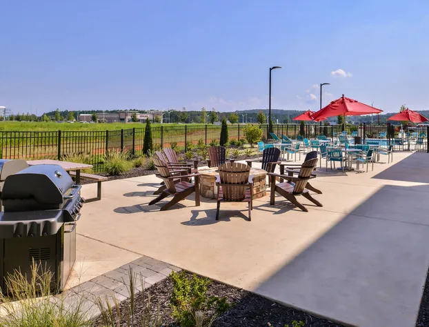 TownePlace Suites Huntsville West/Redstone Gateway hotel detail image 3