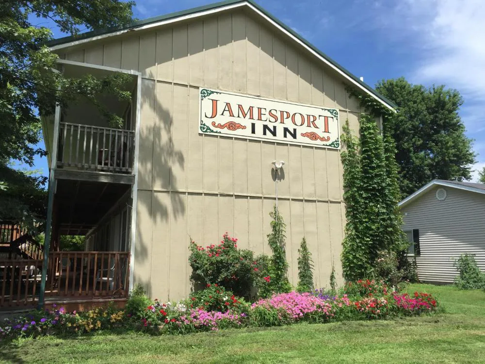 Jamesport Inn hotel hero