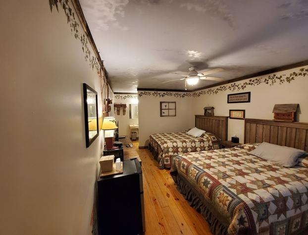 Jamesport Inn hotel detail image 3
