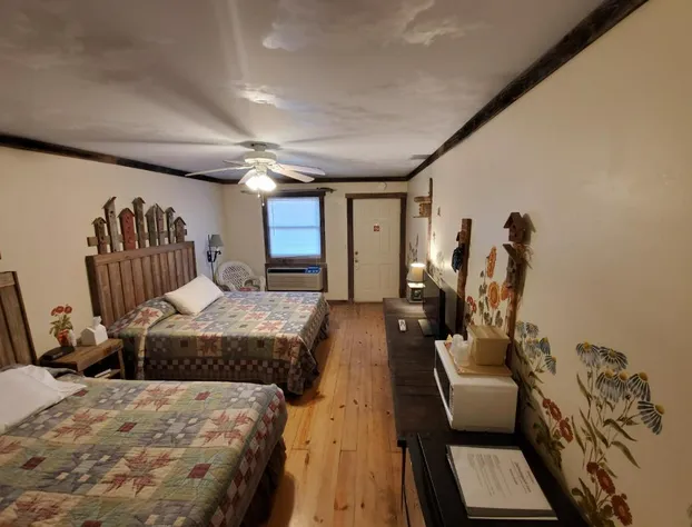 Jamesport Inn hotel detail image 1