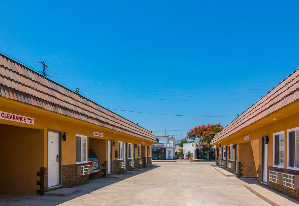 El Dorado Inn hotel hero