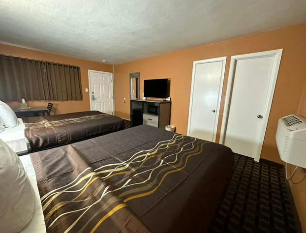 New Corral Motel hotel detail image 2