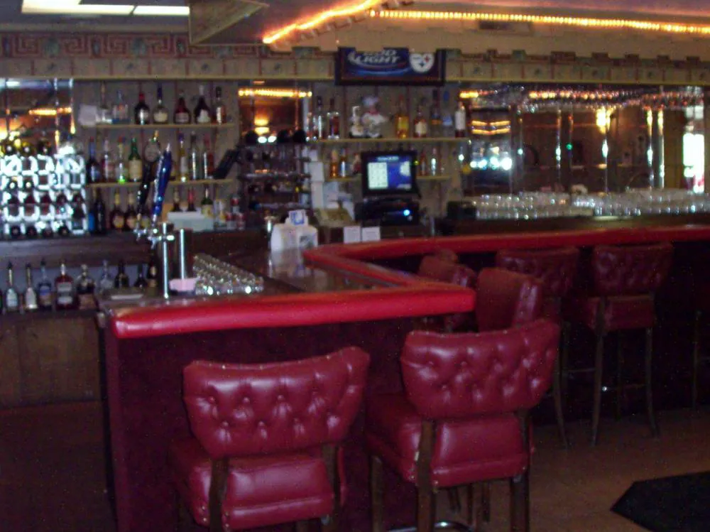 The Royal Inn hotel hero