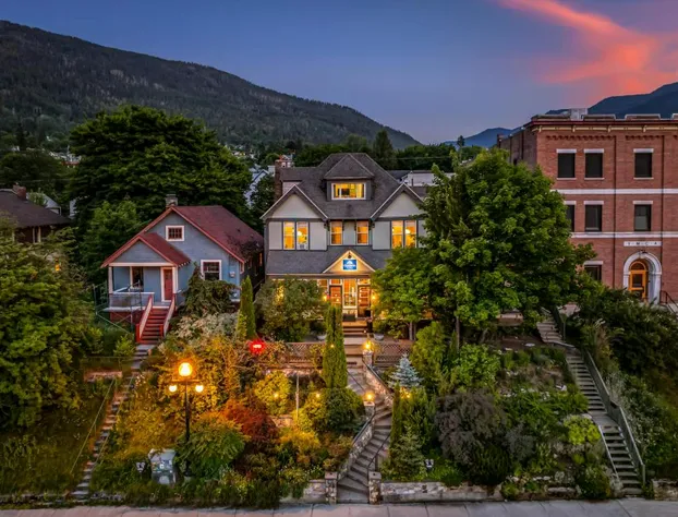 Cloudside Hotel hotel detail image 1