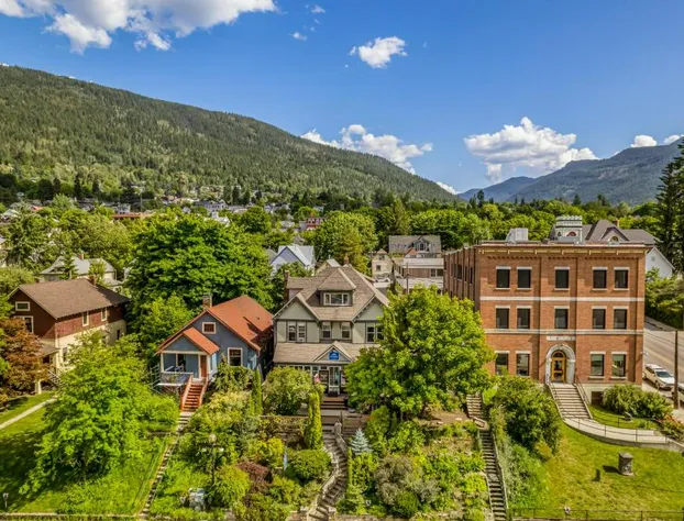 Cloudside Hotel hotel detail image 4