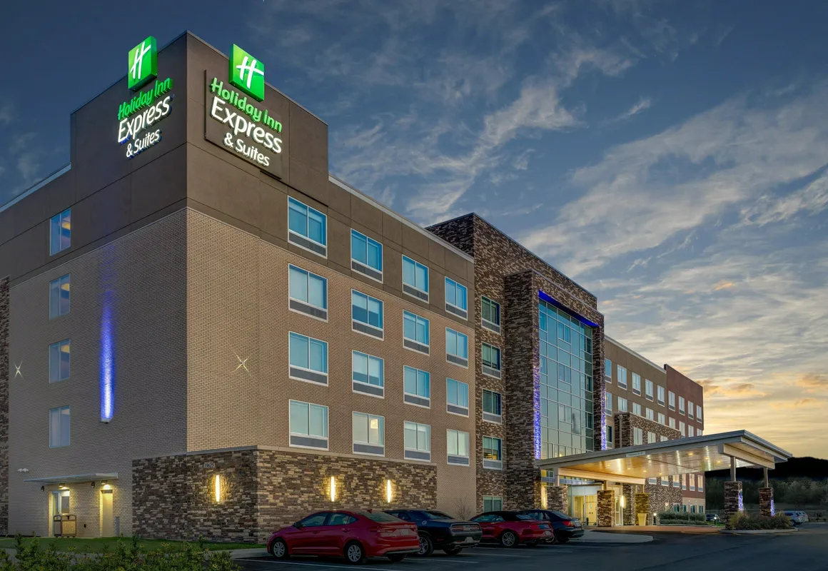 Holiday Inn Express & Suites Indianapolis NE - Noblesville by IHG hotel hero