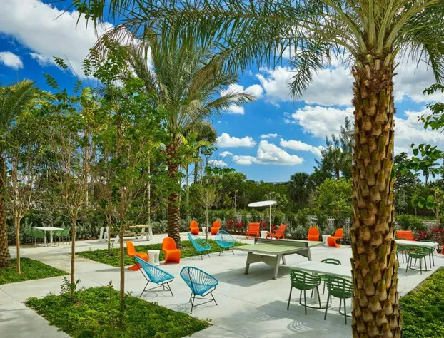 Aloft Miami Airport hotel detail image 1