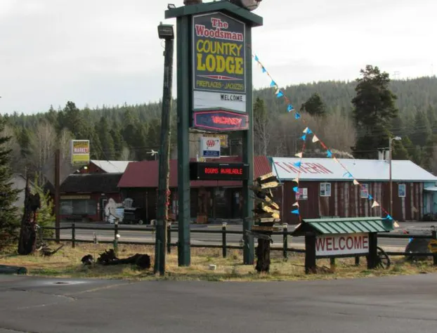 The Woodsman Country Lodge hotel detail image 2